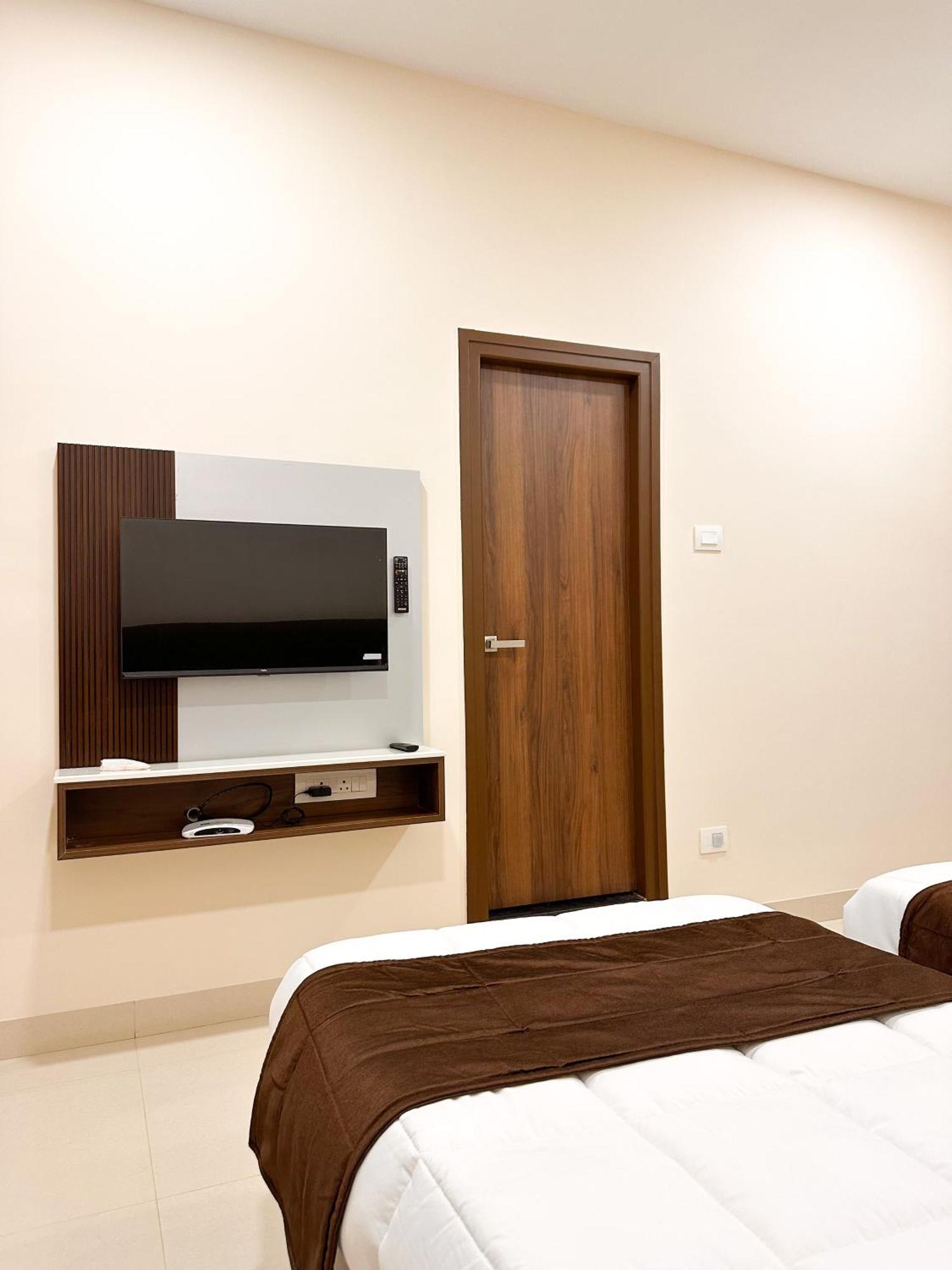 Tulip Homes Coimbatore Exterior photo